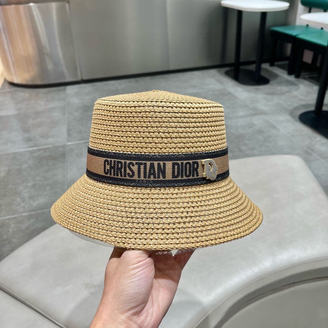 Christian Dior Caps